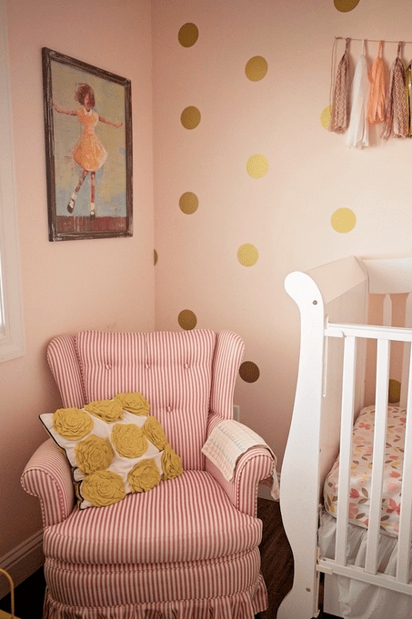 Ivy's gold and pink nursery 1