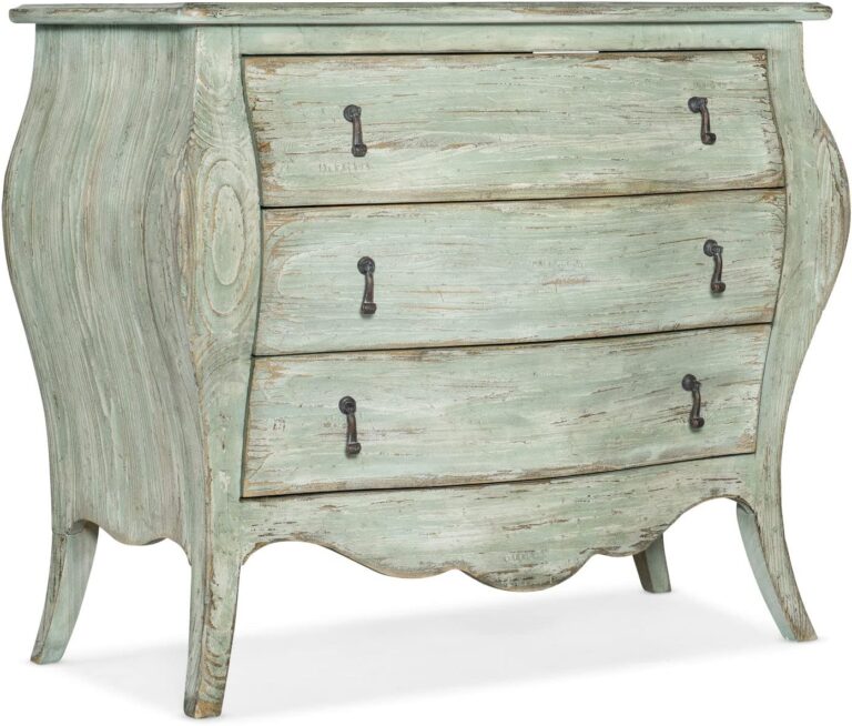 Traditional Chest Dresser