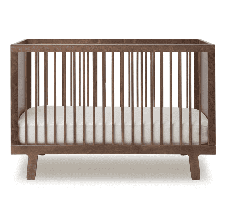 Oeuf Sparrow Crib, Walnut